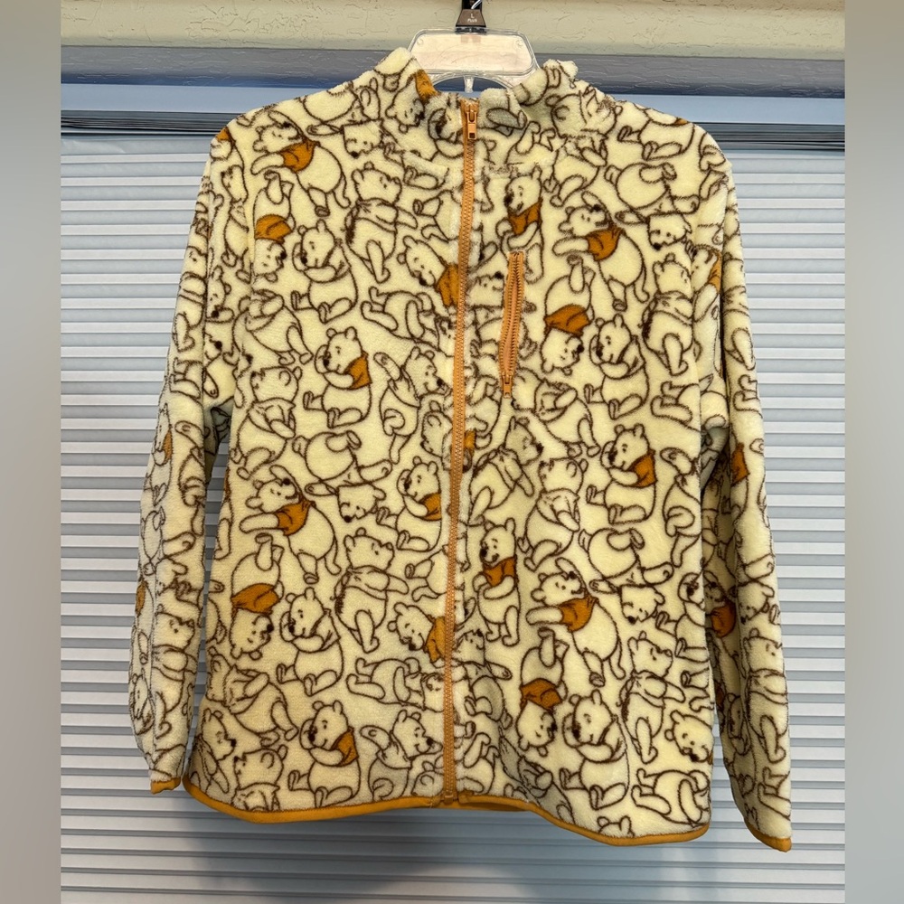 Disney Cream and Orange Apparel Tag